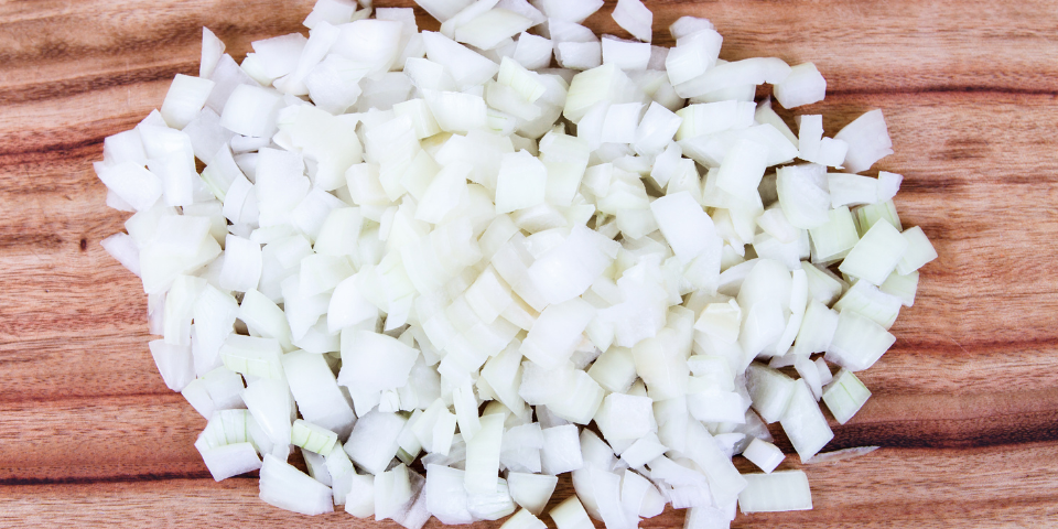 what rabbits cannot eat raw onions